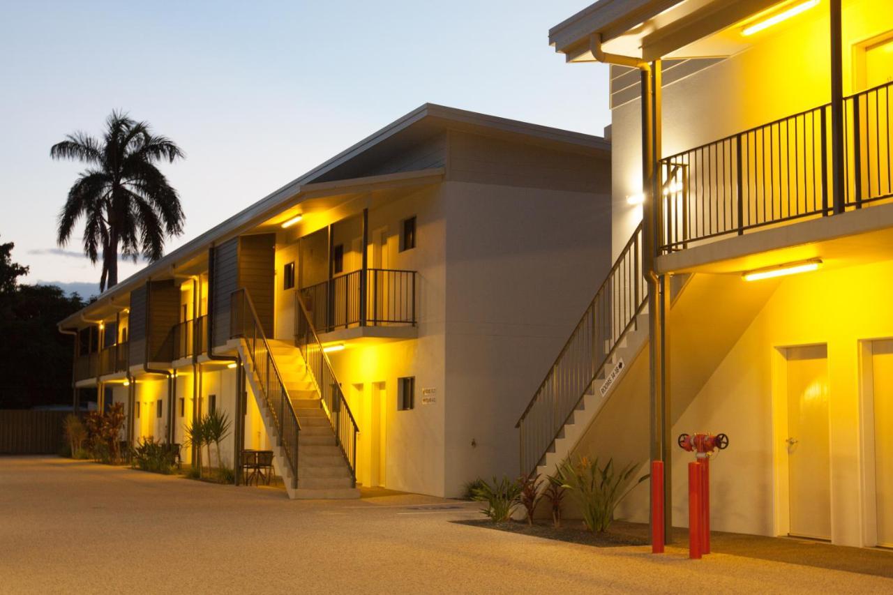 Abode37 Motel Emerald Exteriér fotografie
