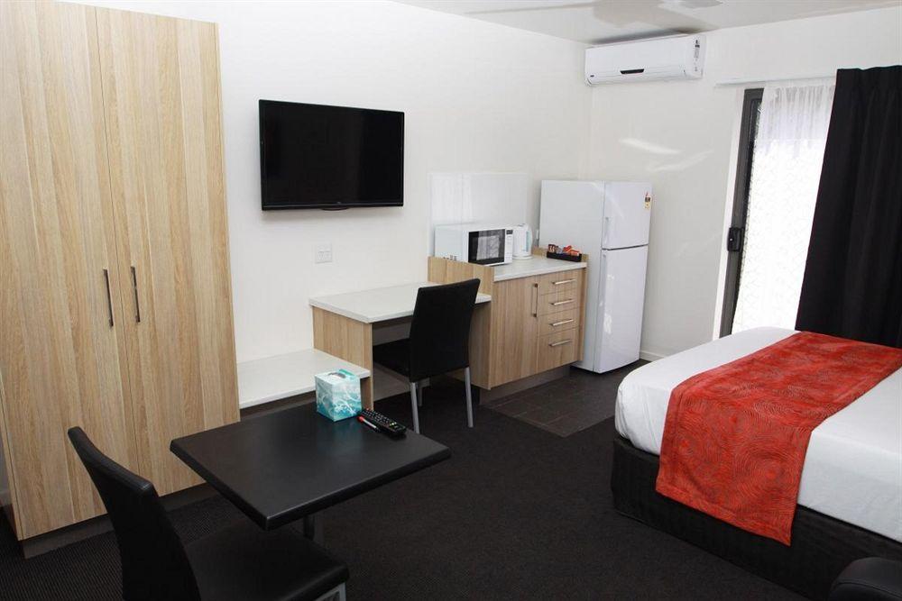 Abode37 Motel Emerald Exteriér fotografie