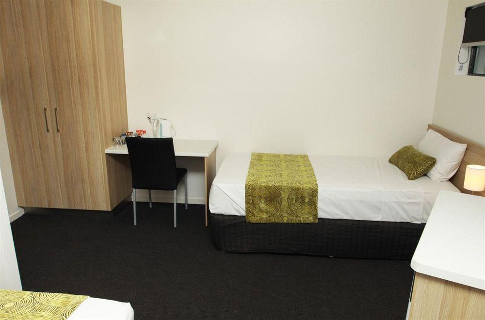 Abode37 Motel Emerald Exteriér fotografie